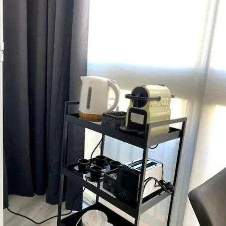 Precioso Estudio Frente Al Mar Con Piscina * Benalmádena