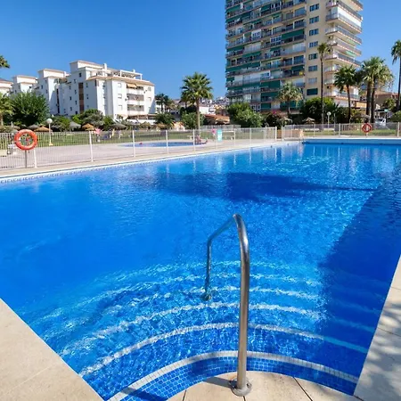Precioso Estudio Frente Al Mar Con Piscina