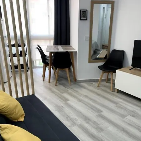 Precioso Estudio Frente Al Mar Con Piscina Appartamento