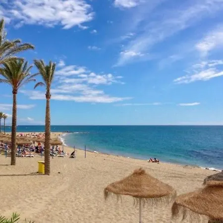 Appartamento Precioso Estudio Frente Al Mar Con Piscina